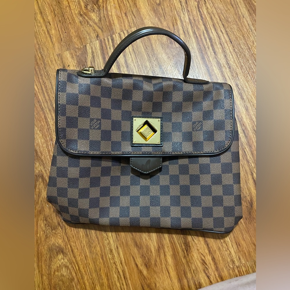 Louis Vuitton styled bag